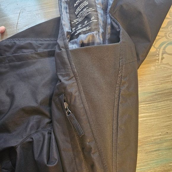 WOMEN'S Arctix Essential Black Insulated Snow Bib Overalls (Small)(31L)☃️ - Picture 11 of 16